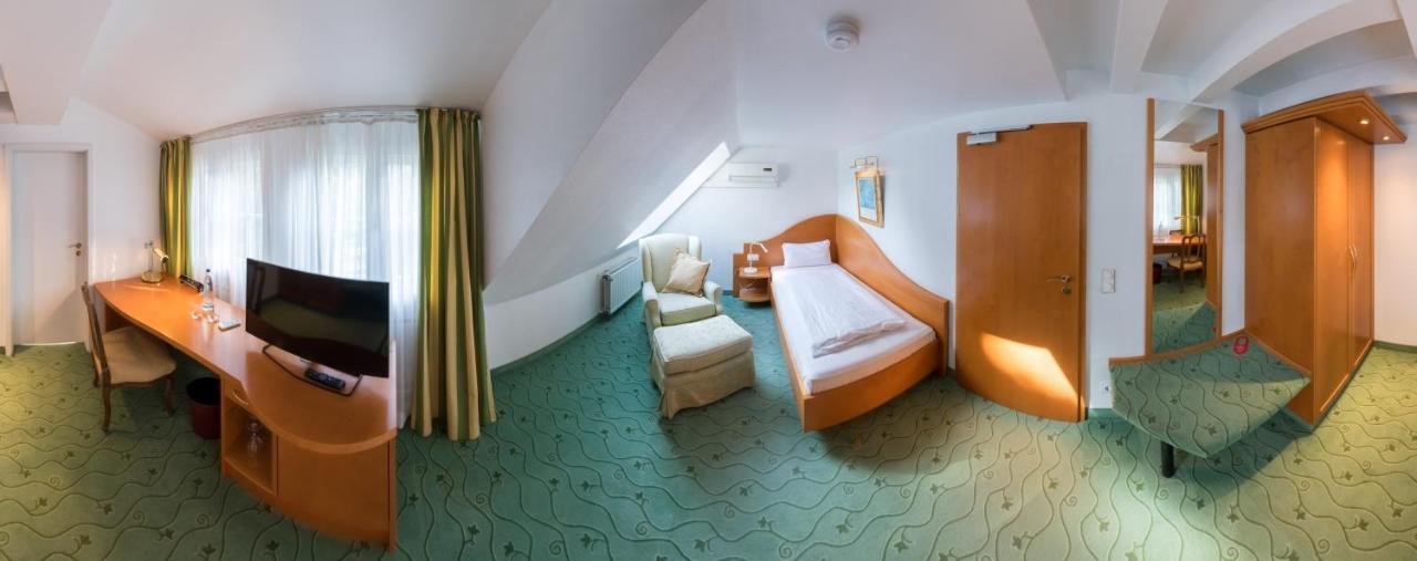 Hotel Villa Im Park Düsseldorf Habitación foto